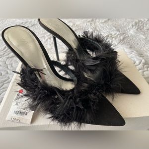 Zara fur strapped heels size 40